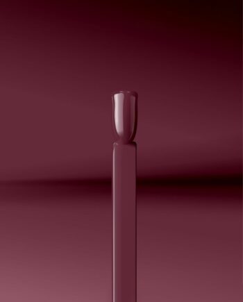 Nail Freak It 39 S Wine O 39 Clock  400   Hos Frisøren   Baronen