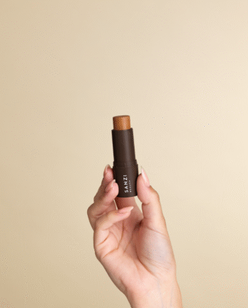 Sanzi Beauty Multi Stick Bronzer   03 Caramel   Hos Frisøren   Baronen