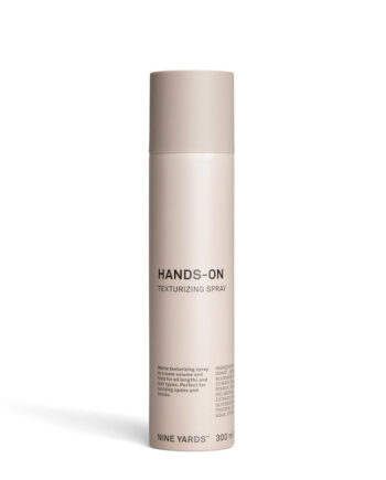 Nine Yards Hands On Texturizing Spray 300ml   Hos Frisøren   Baronen