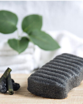 Organic Konjac Svamp Body  Bamboo Charcoal   Hos Frisøren   Baronen