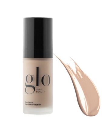 Glo Luminous Liquid Foundation Spf 18   Naturelle  30 Ml   Hos Frisøren   Baronen
