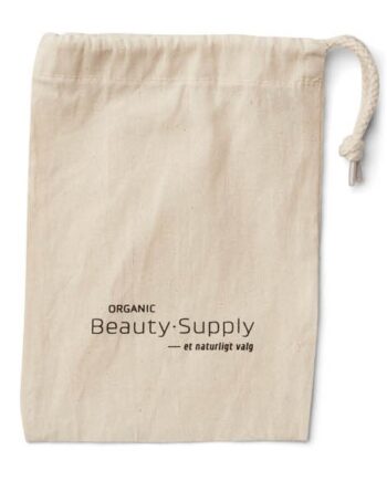 Organic Beauty Supply   Makeup Pose
