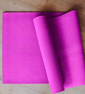 Fair Move   Skridsikker Yogamåtte I Fuchsia