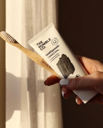 The Humble Co    Tandpasta   Charcoal
