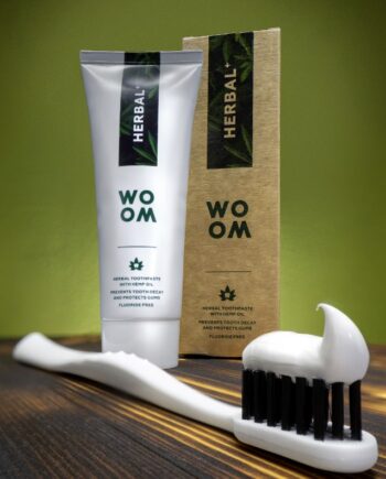 Woom   Herbal  Tandpasta