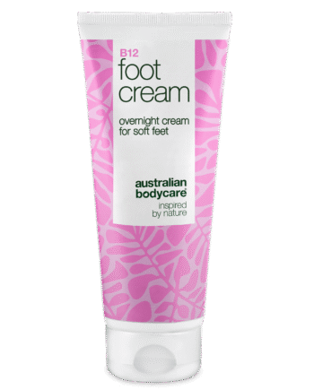 Fodcreme Med B12 Vitamin     Blødgør Hård Hud Og Fugter ?  Fodcreme Med B12 Vitamin Og 10  Urea Til Tørre Fødder  Fugter Og Blødgør Huden  Perfekt Som Natcreme Eller Efter Et Fodbad    1 Stk