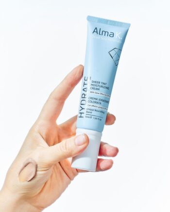 Alma K Sheer Tint Moisturizing Creme With Glow Effect   Spf30 50 Ml