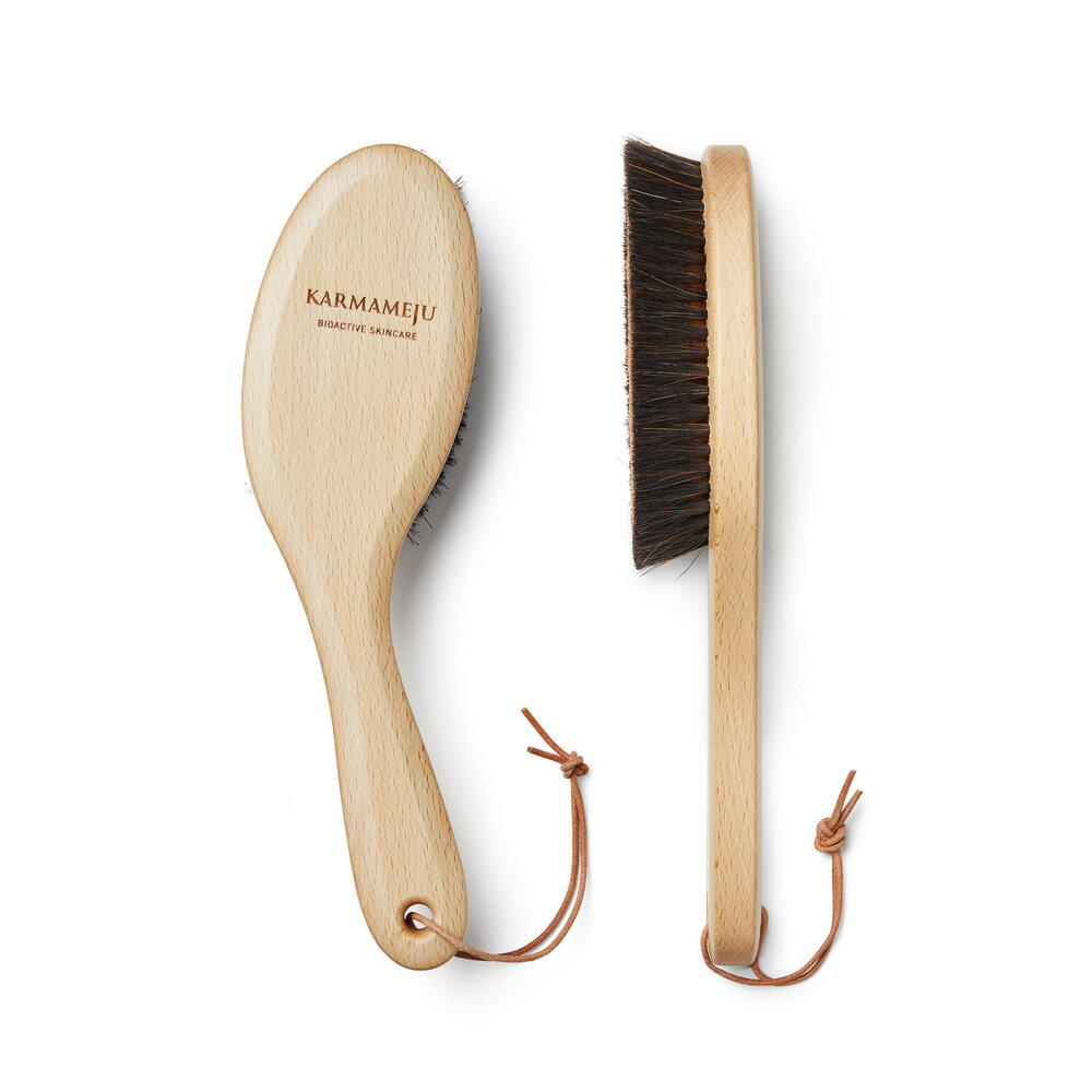 Karmameju Recharge Ionic Body Brush Med Skaft