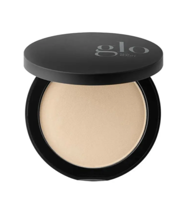 Glo Skin Beauty Pressed Base Foundation   Quot Golden Light Quot  9g