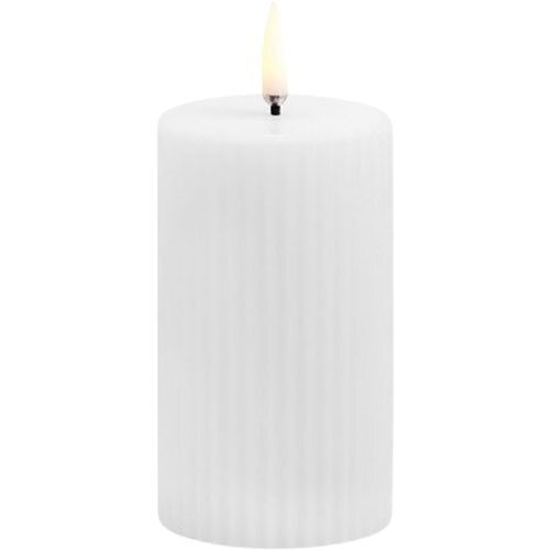 Led Pillar Candle Grooved  Smooth  5 8x10 Cm Nordic White   1 Stk