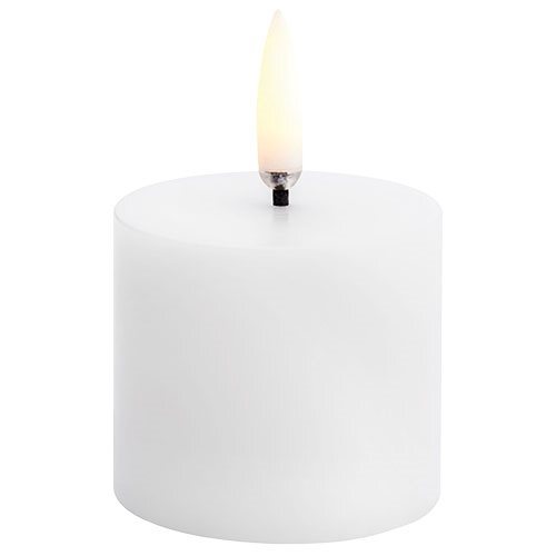 Led Pillar Candle  Nordic White  Smooth  5x4 5 Cm   1 Stk