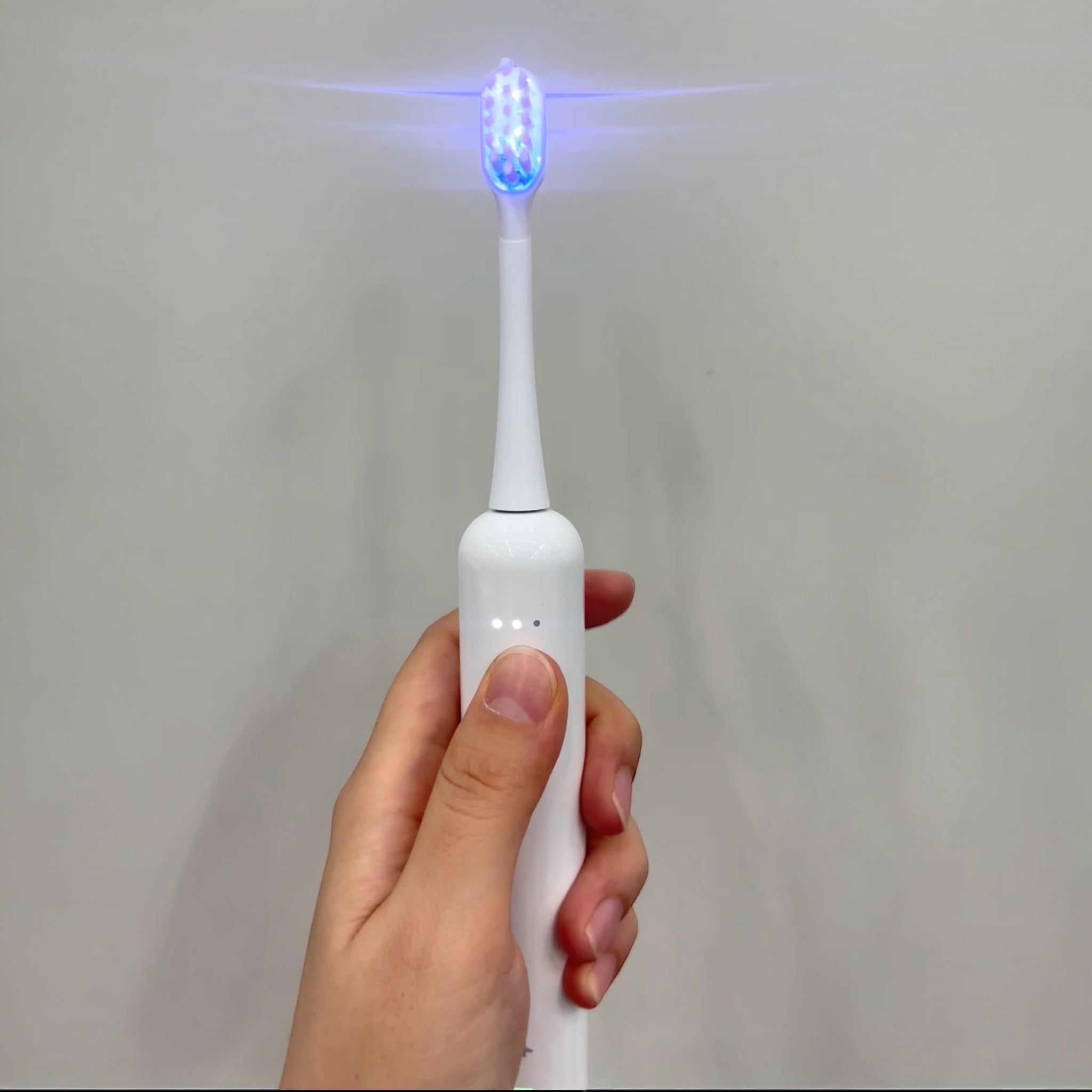 Avanceret Vibrosonic Tandbørste Med Tandblegende Blåt Lys  Effektiv Tandpleje   Tandblegning I ? T