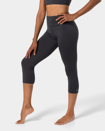Manduka  Quot Dhara Quot  Capri Leggings  Phantom  Str M