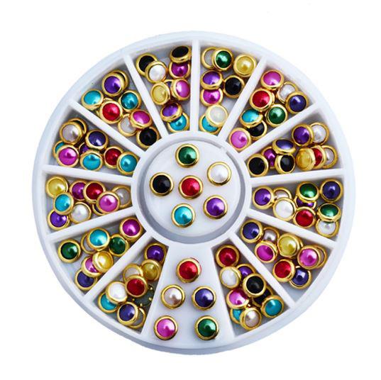Nail Art Multi Color Perler   89 Kr    Med Flot Guld Kant
